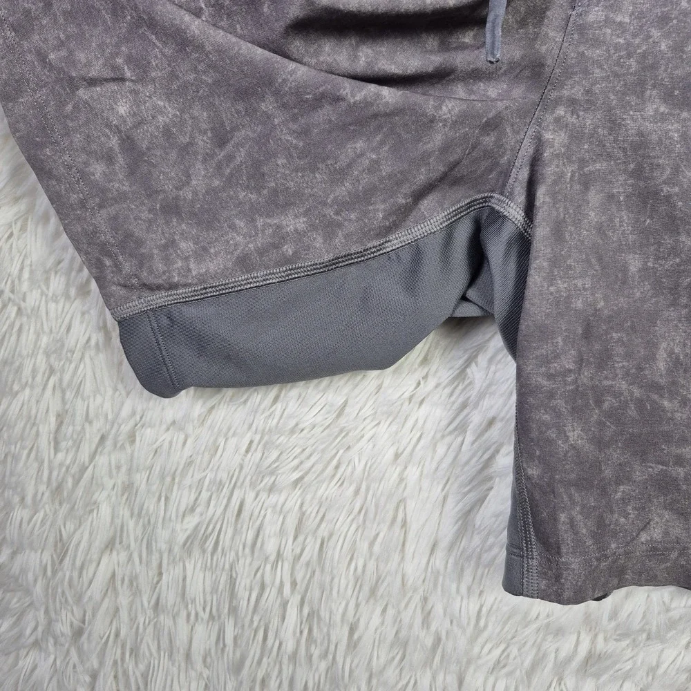 Lululemon T.H.E.‎ Short Linerless Grey Acid Wash 7